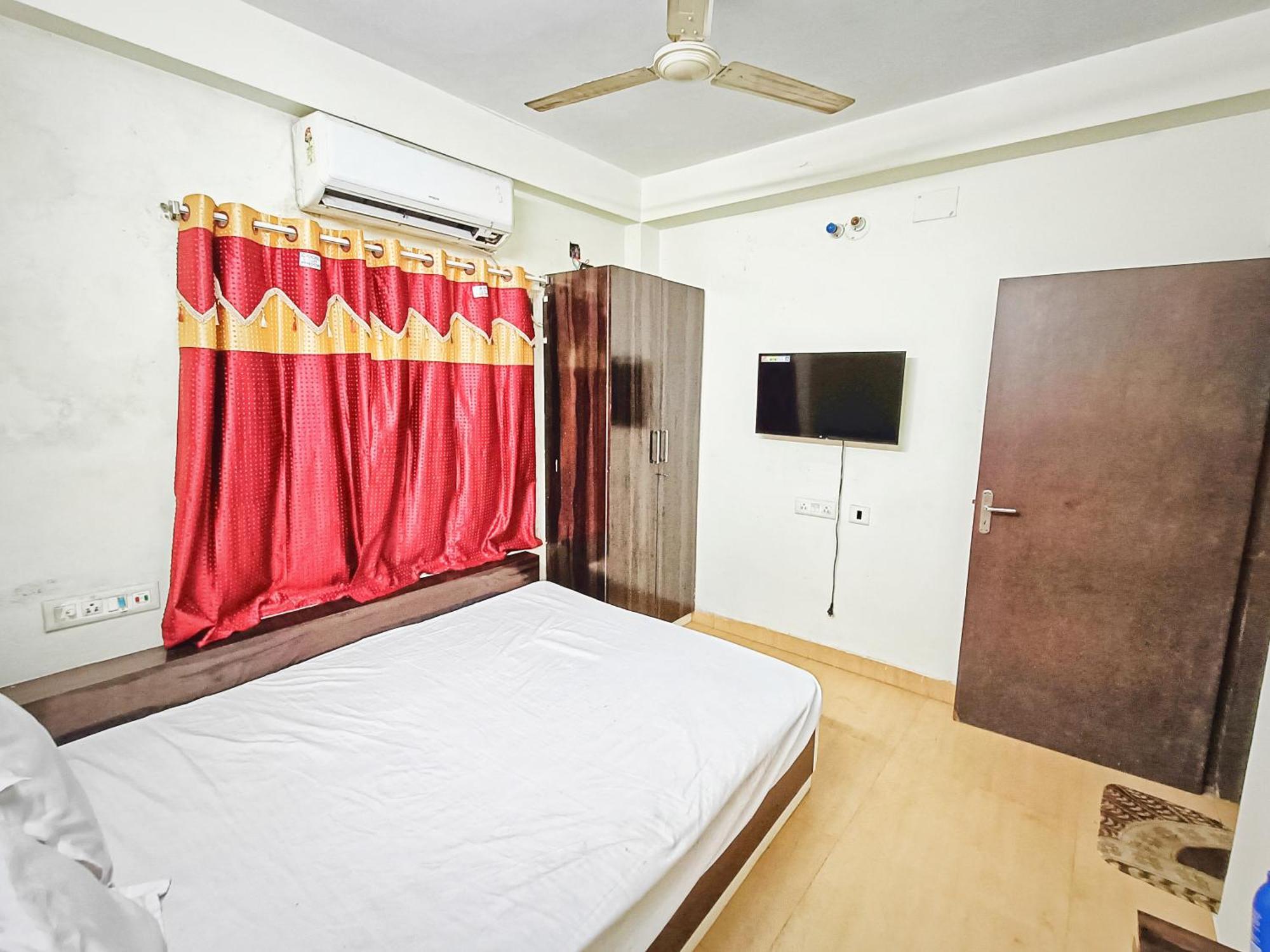 Rest Inn Hotel Newtown Road Near Tata Medical Calcutta Extérieur photo